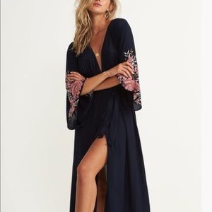 Billabong kimono wrap dress size medium